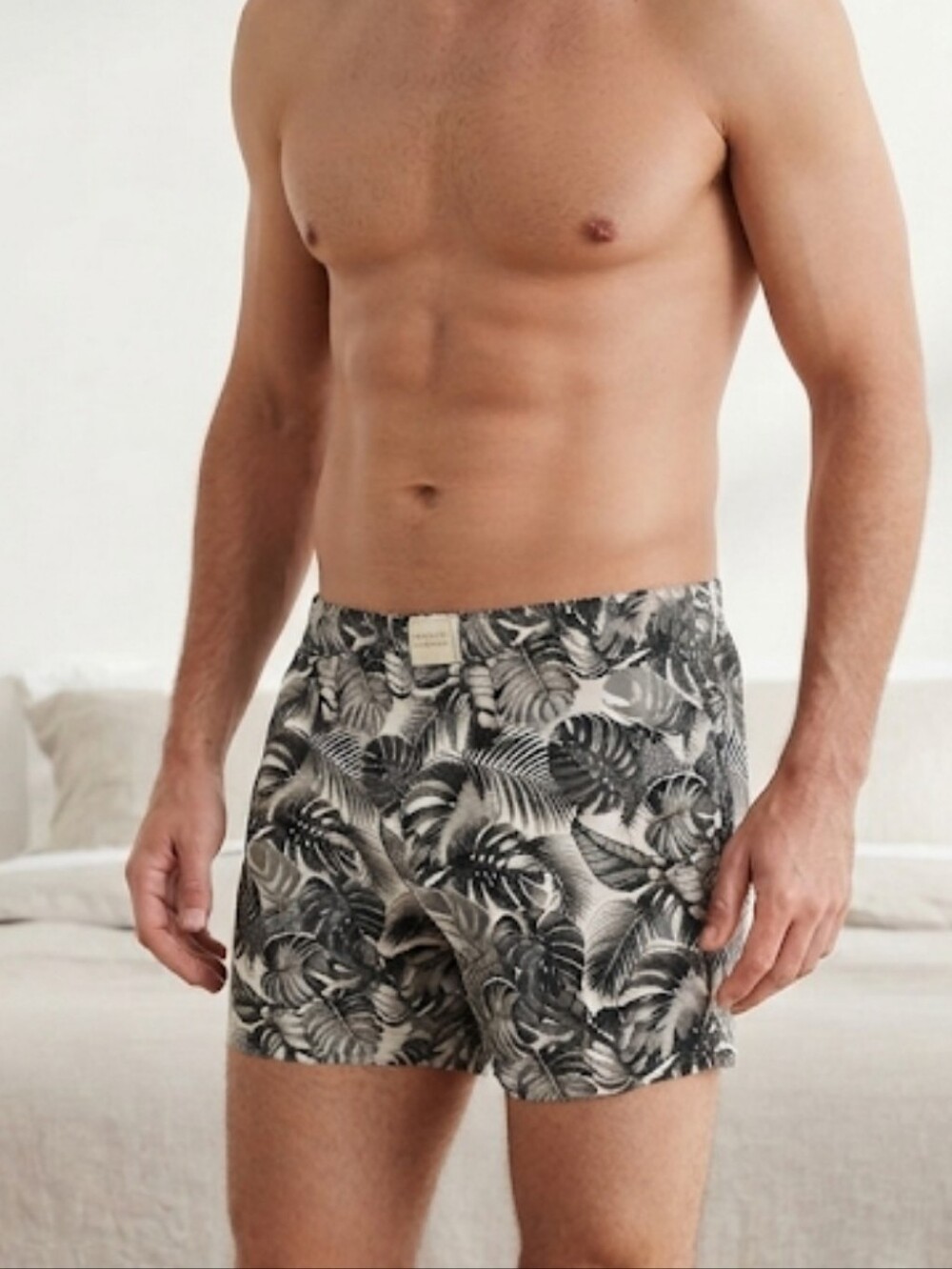 American Eagle Palm Leaf Boxer Shorts Grey Black & White XS Like New